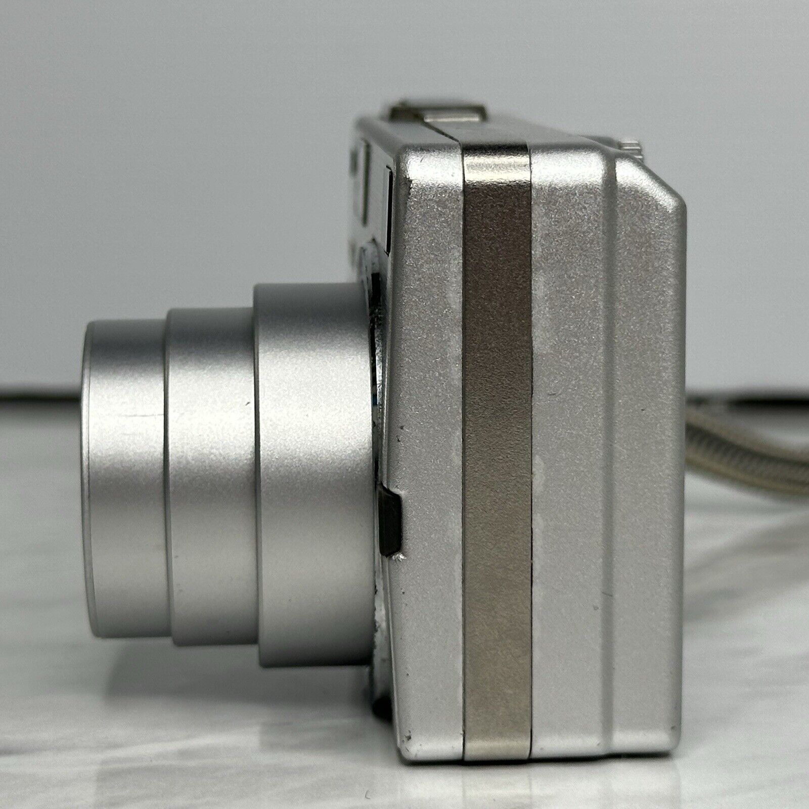 Pentax Optio SV Silver Compact Digital Camera FOR PARTS ONLY!