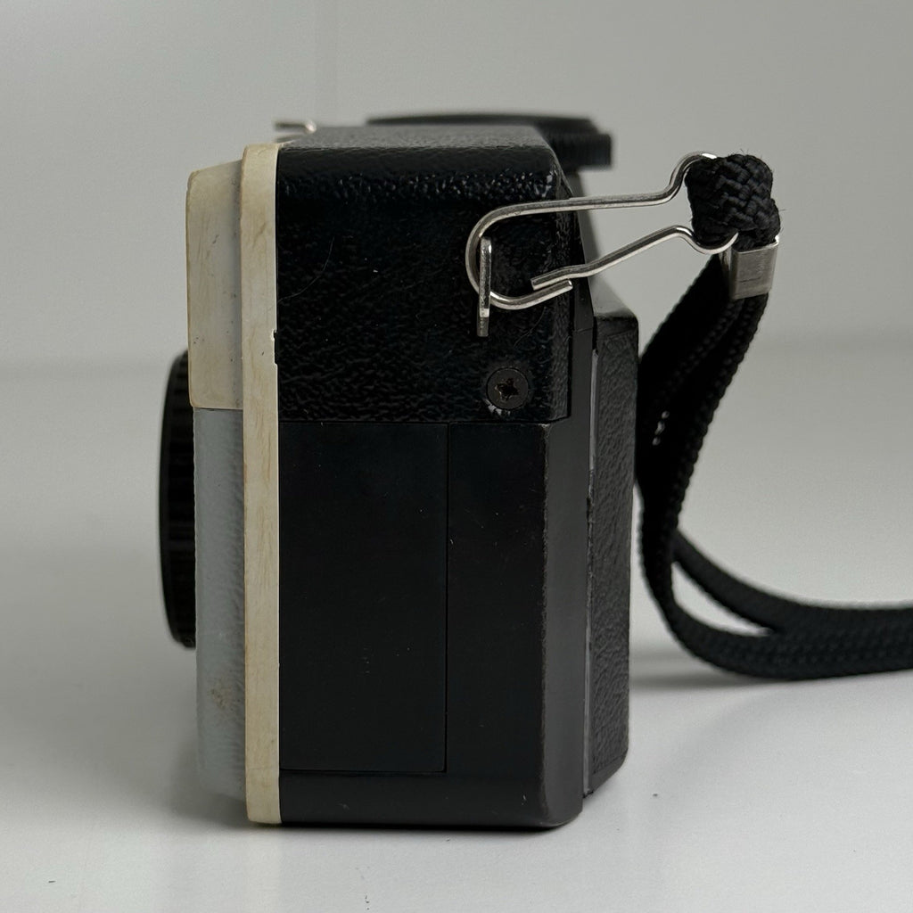 Kodak Instamatic 28 Vintage 126 Film Camera with Case