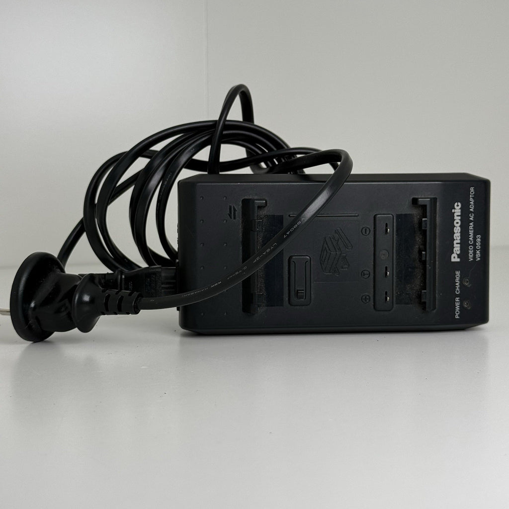 Panasonic NV-VZ10 VHS-C Camcorder Camera + Battery & Charger