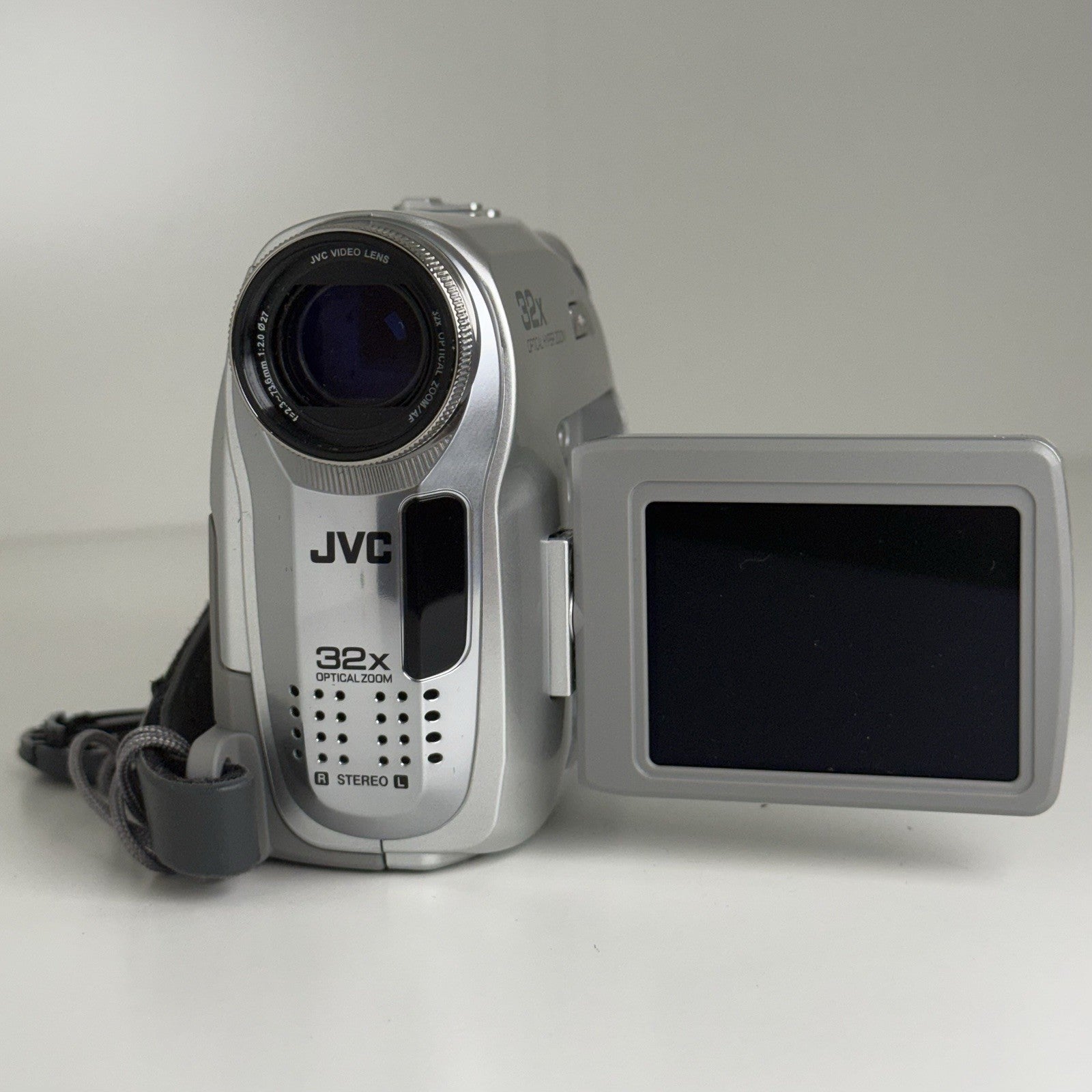 JVC GR-D370AA MiniDV Camcorder with Battery UNTESTED!