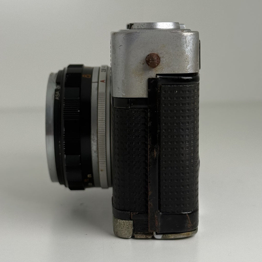 Olympus Trip 35 Point & Shoot Compact 35mm Film Camera