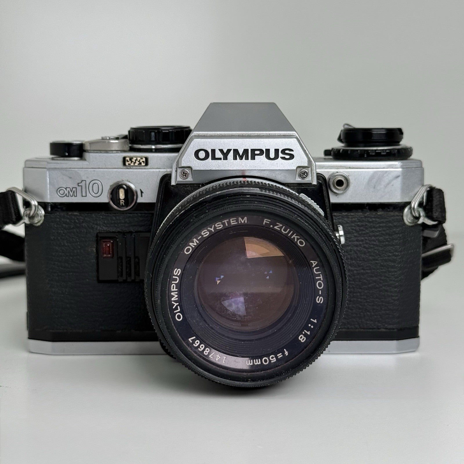 Olympus OM10 35mm Film SLR Camera w/ Olympus 50mm f1.8 Lens
