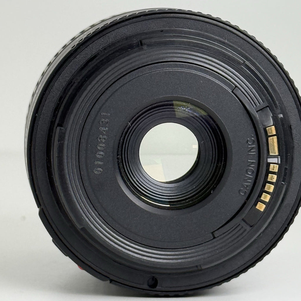 Canon EOS 3000n Vintage 35mm Film Camera w/ Canon 28-80mm Lens