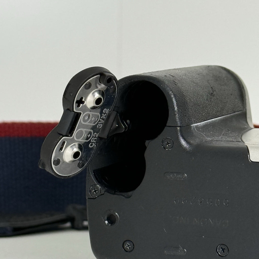 Canon EOS 300 35mm SLR Film Camera w/ Canon 28-80mm Lens