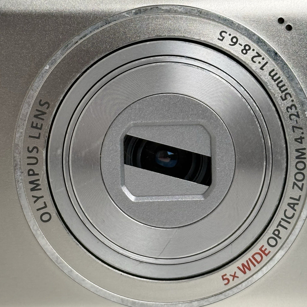 Olympus Stylus Mju 5010 Silver Compact Digital Camera FOR PARTS ONLY!