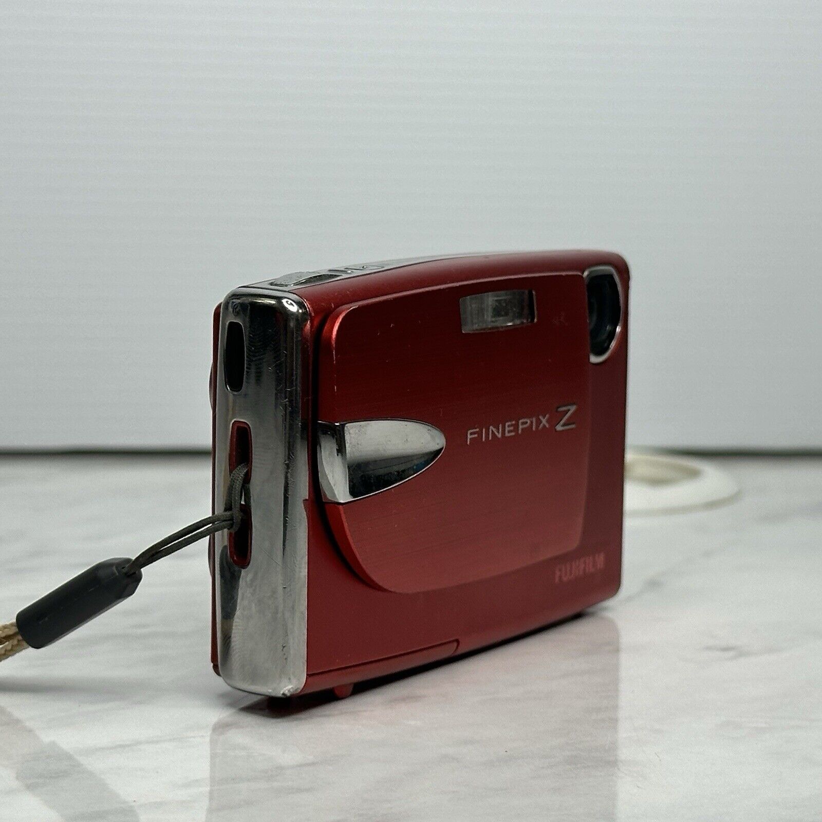 Fujifilm Finepix Z20fd Red Digital Camera