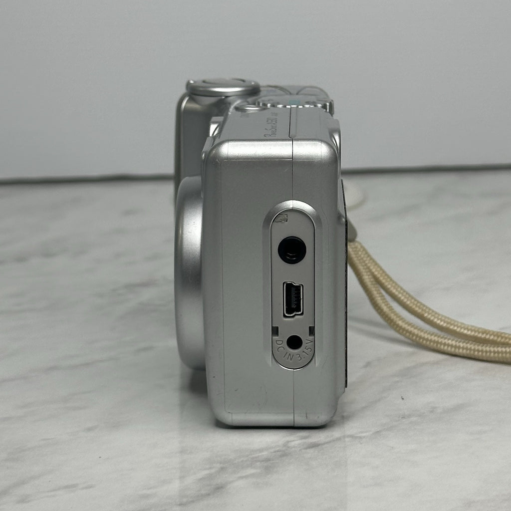 Canon PowerShot A530 Silver Compact Digital Camera
