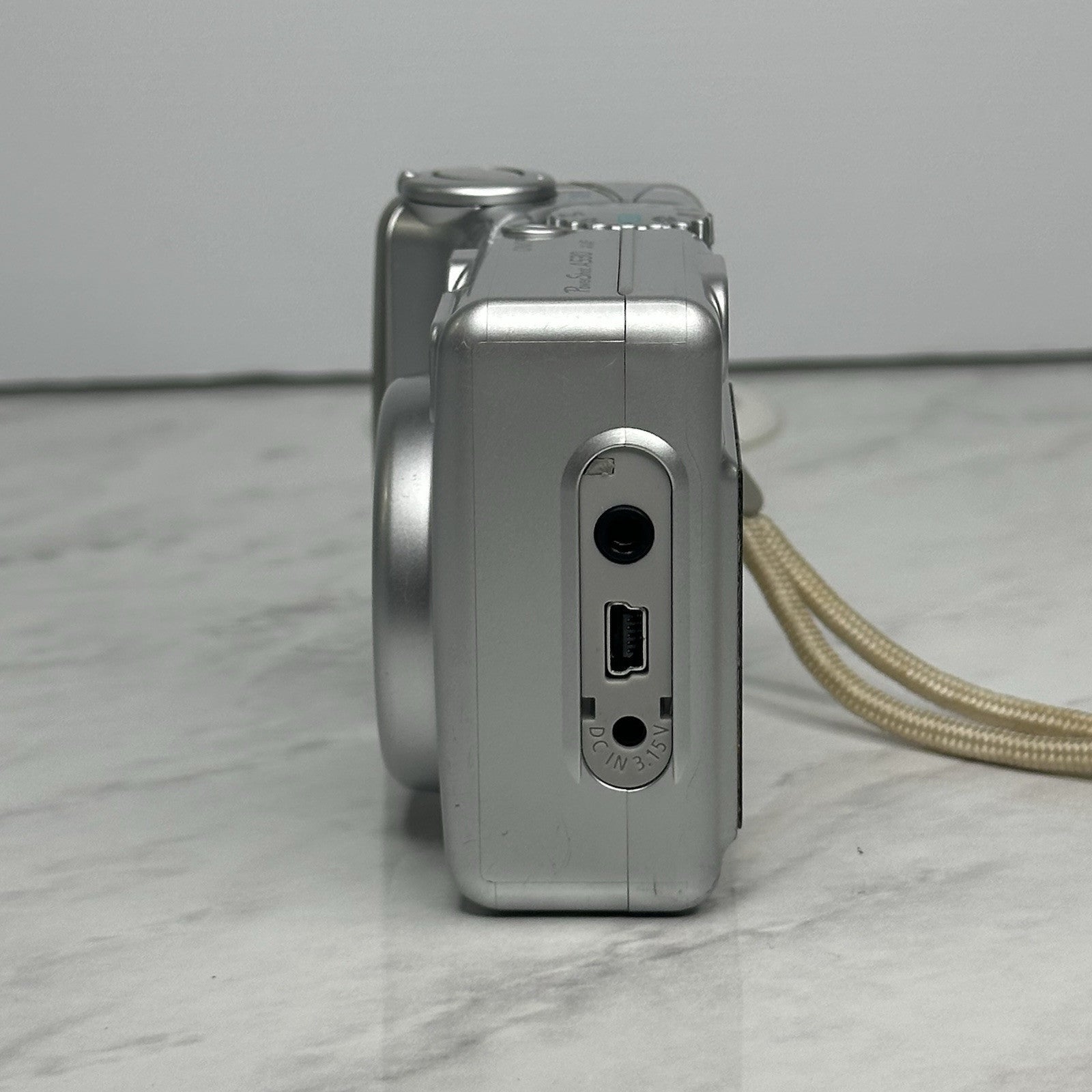 Canon PowerShot A530 Silver Compact Digital Camera