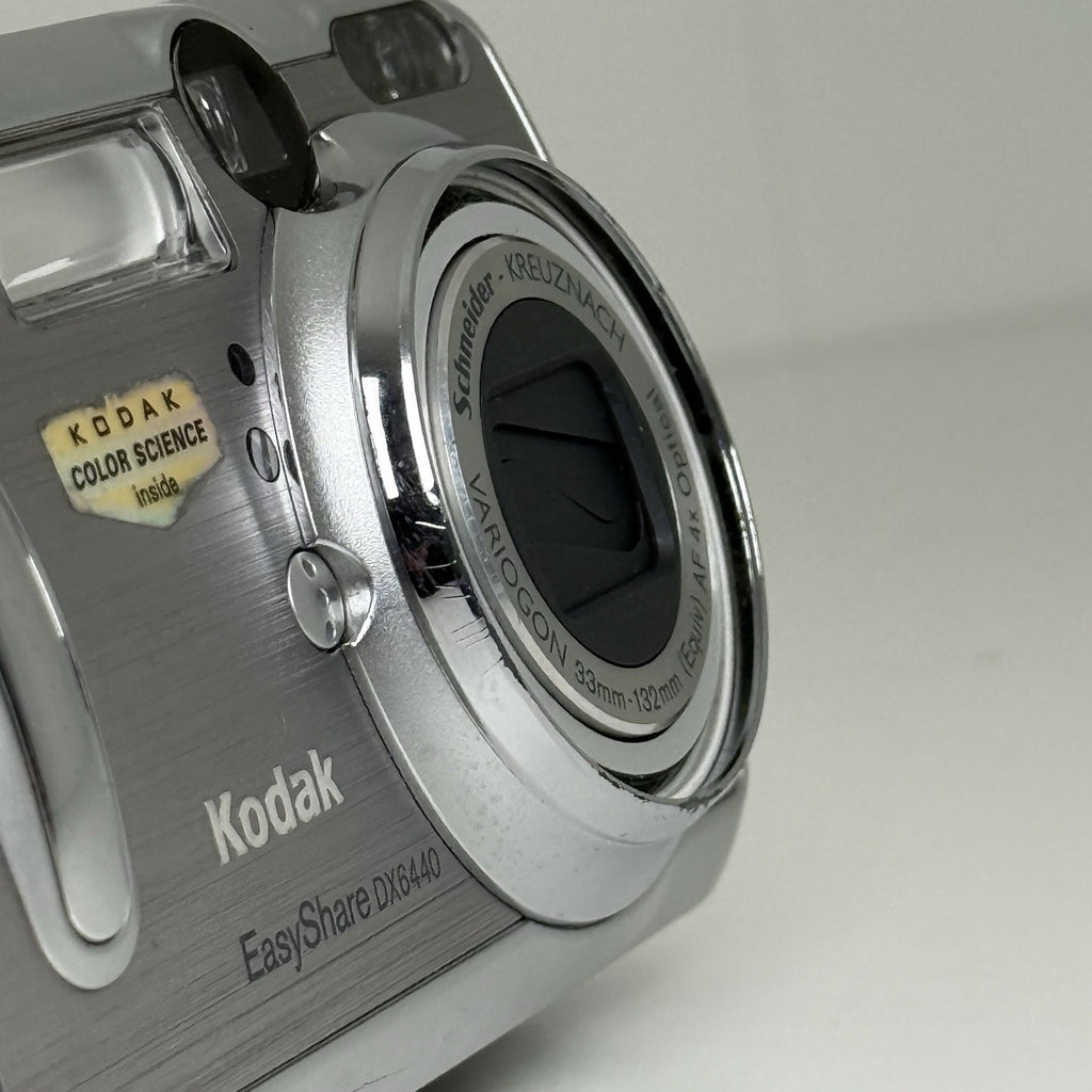 Kodak EasyShare DX6440 Silver Compact Digital Camera