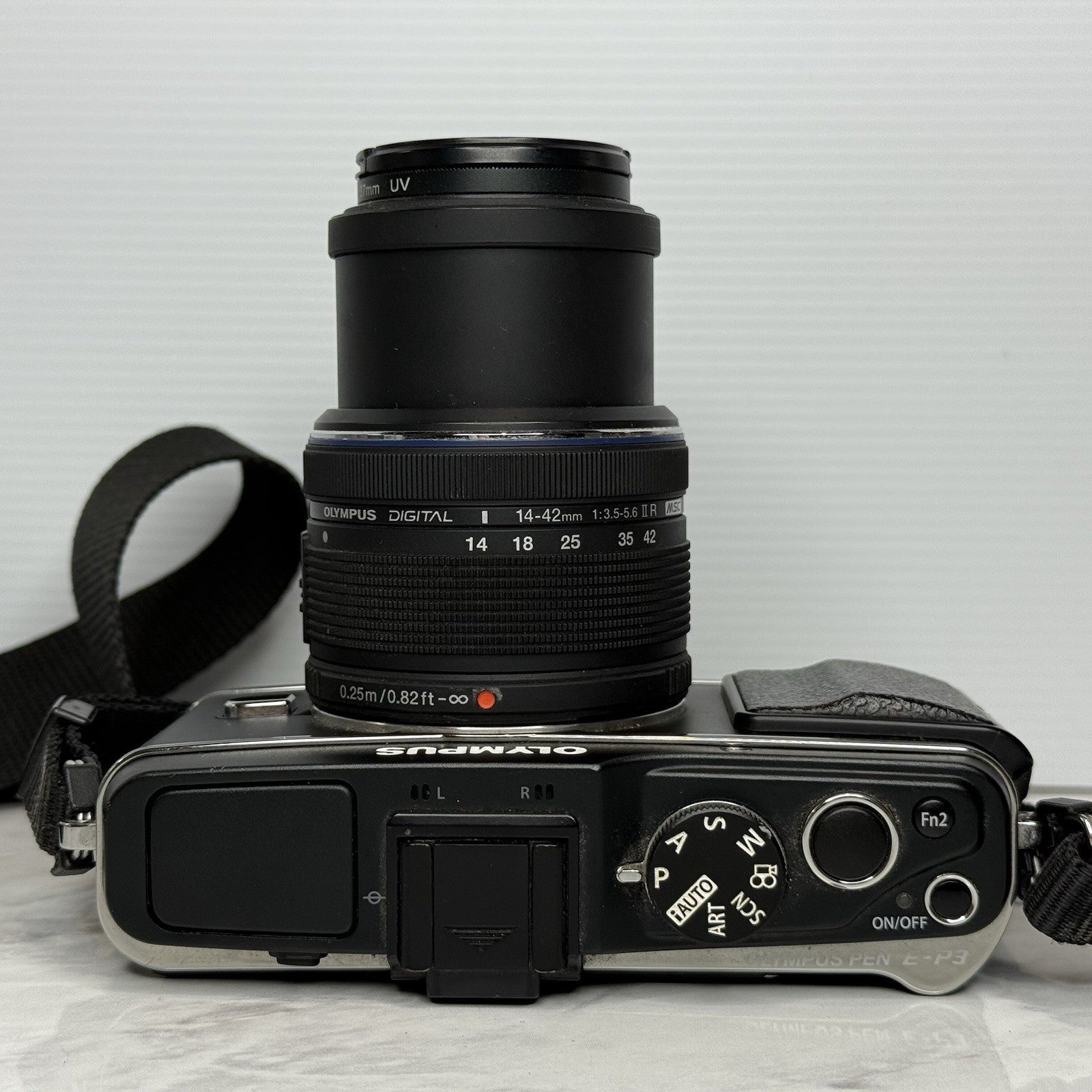 Olympus Pen E-P3 Black Mirrorless Camera + 14-42mm Camera Lens