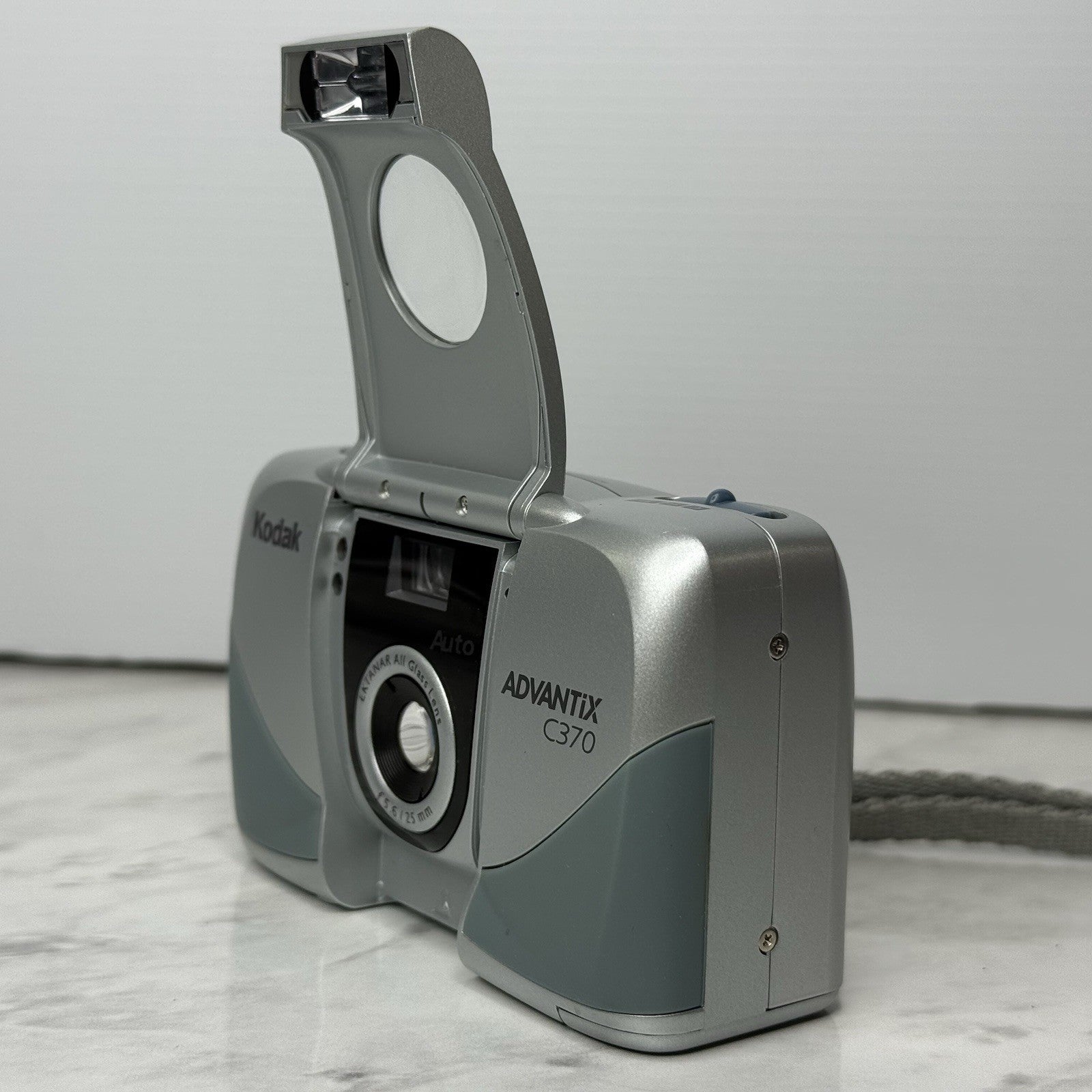 Kodak Advantix C370 Silver Point & Shoot Film Camera