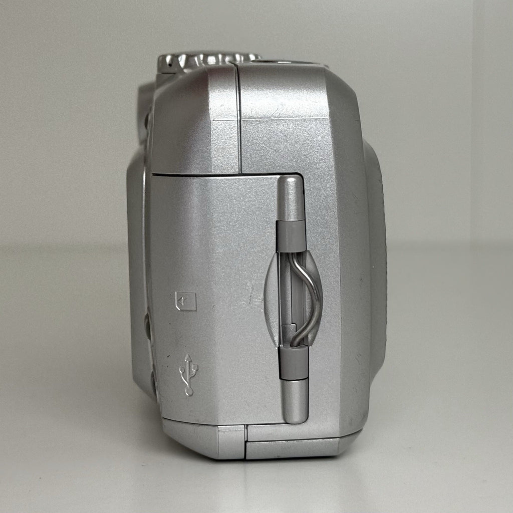 Kodak EasyShare C300 Silver Compact Digital Camera