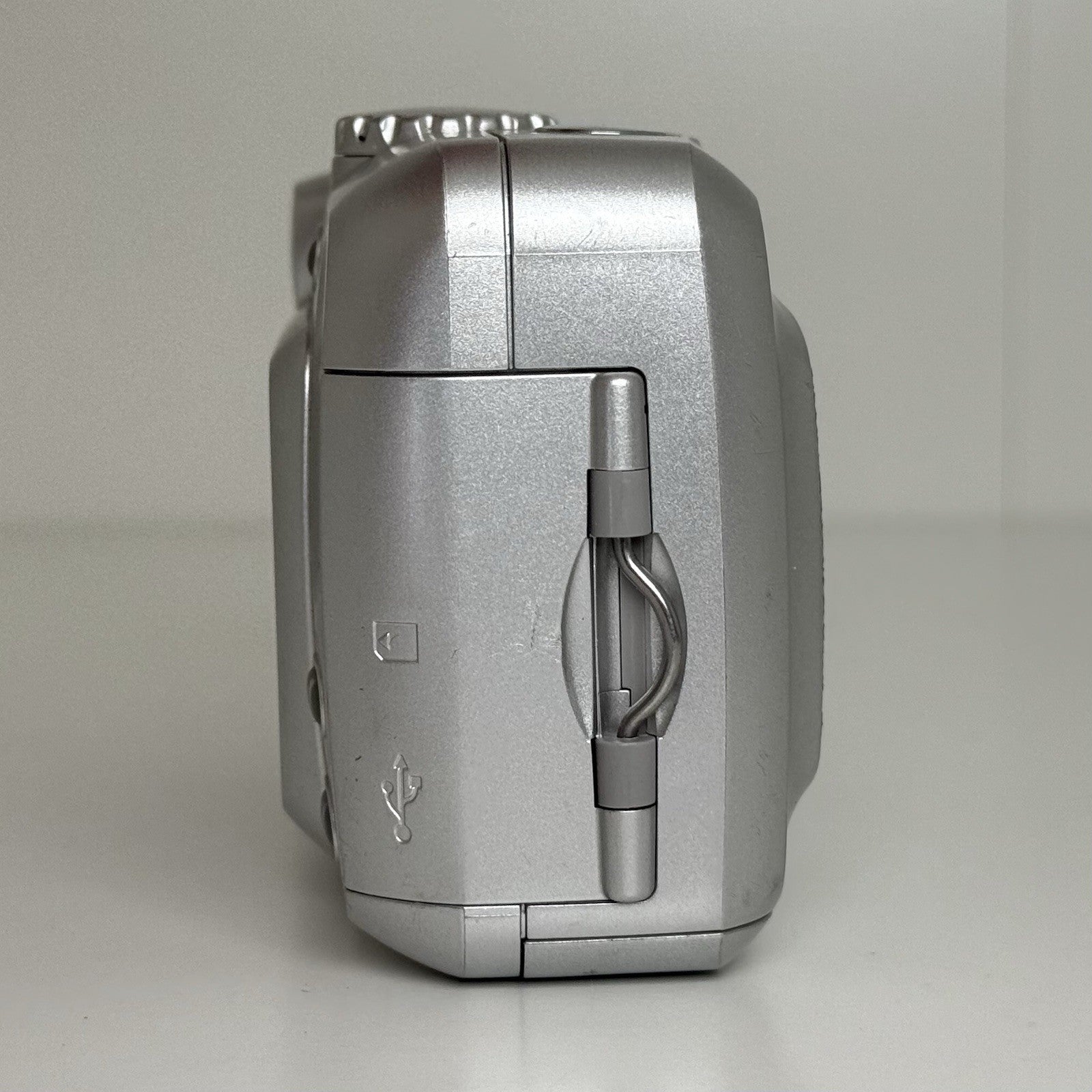Kodak EasyShare C300 Silver Compact Digital Camera