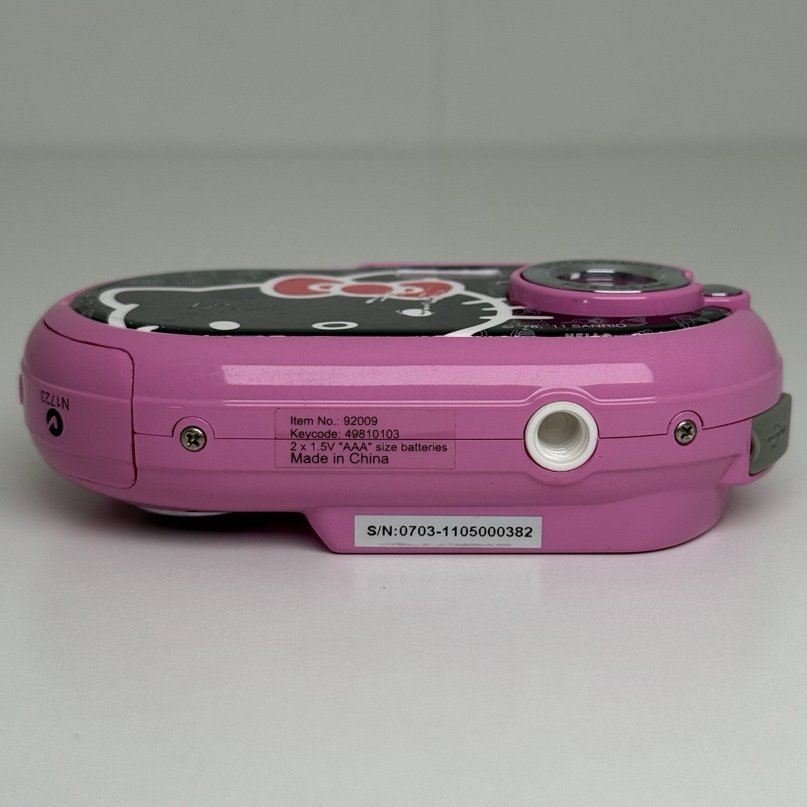Sanrio Sakar Hello Kitty Compact Kids Digital Camera