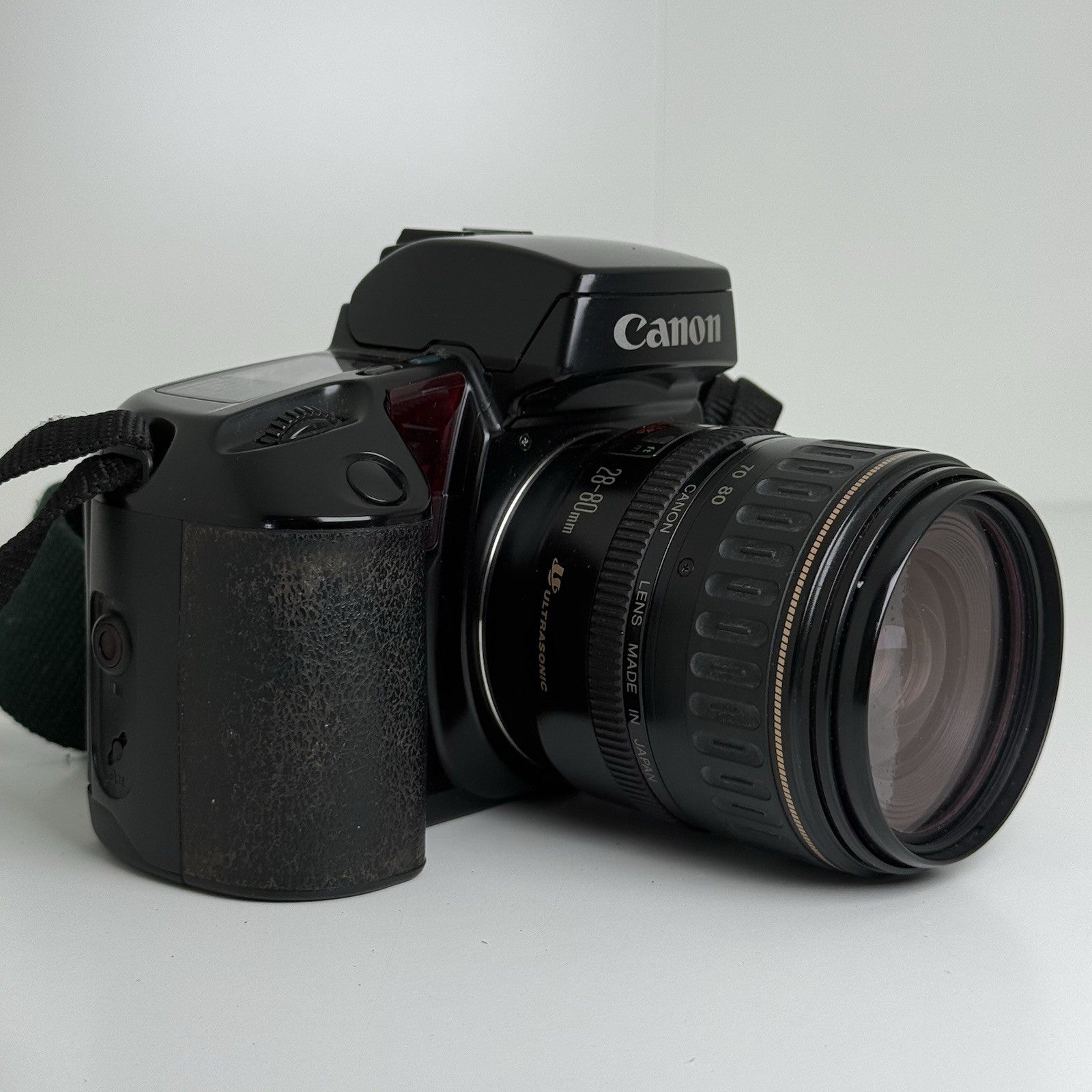 Canon EOS 100 SLR Black 35mm Film Camera with Canon 28-80mm Lens