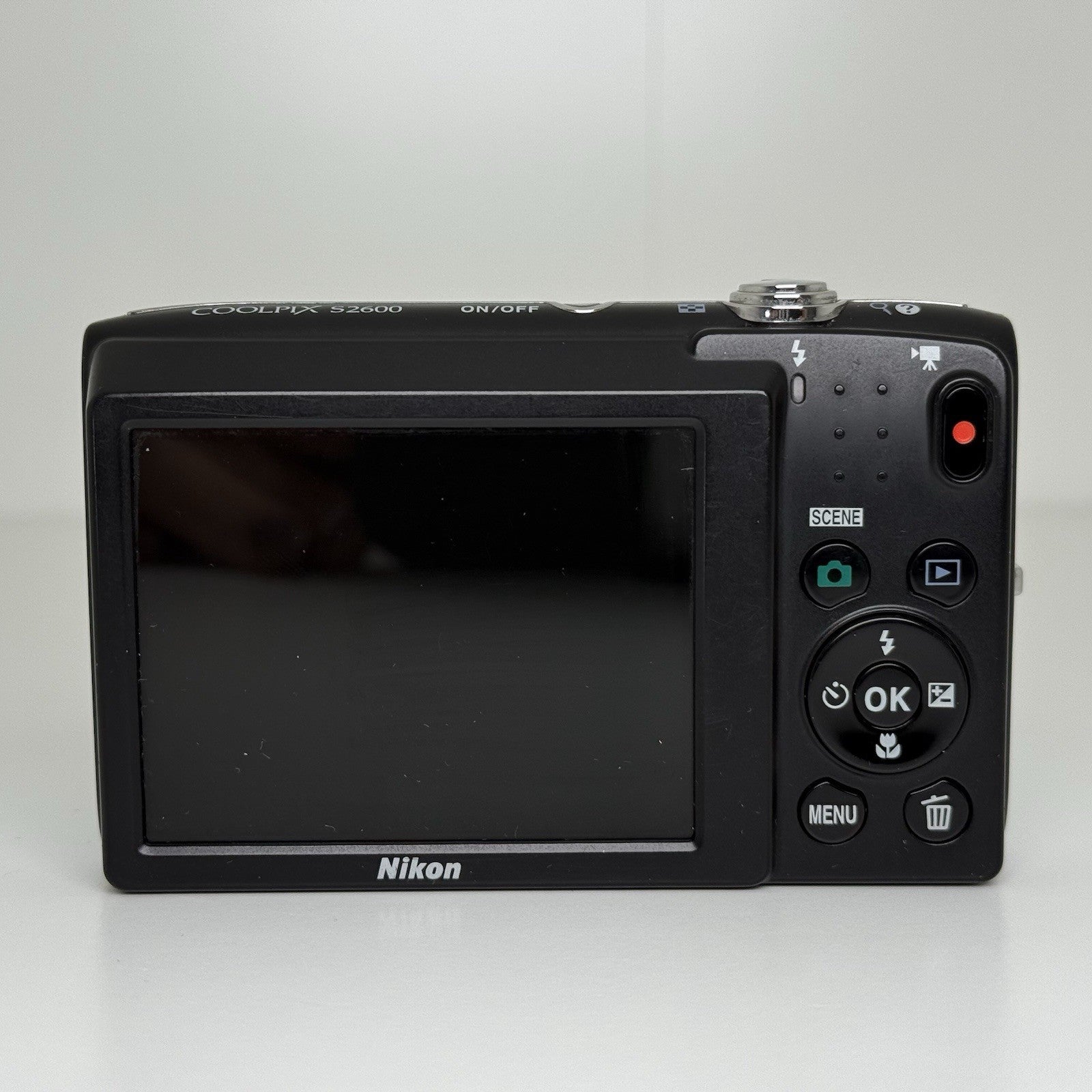 Nikon Coolpix S2600 Blue Compact Digital Camera