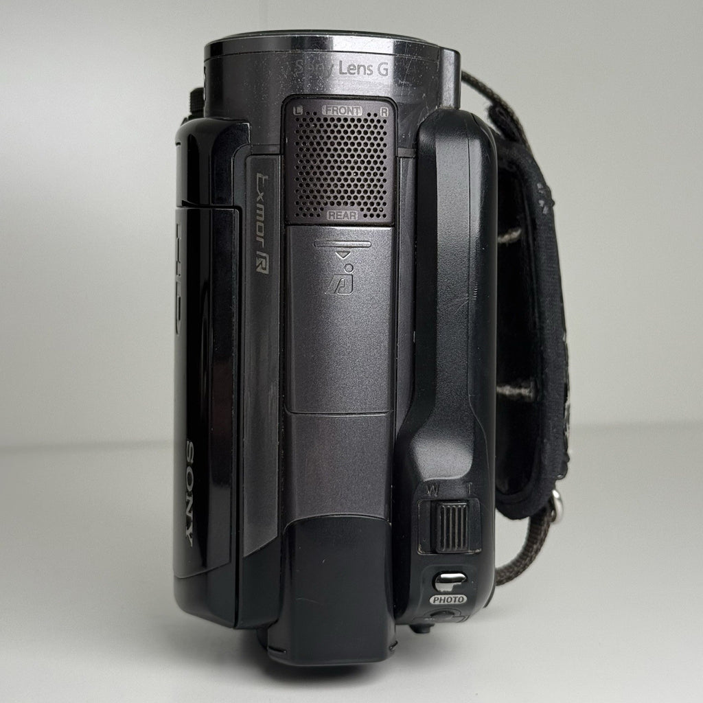 Sony Handycam HDR-XR500 Black Compact Camcorder + Accessories