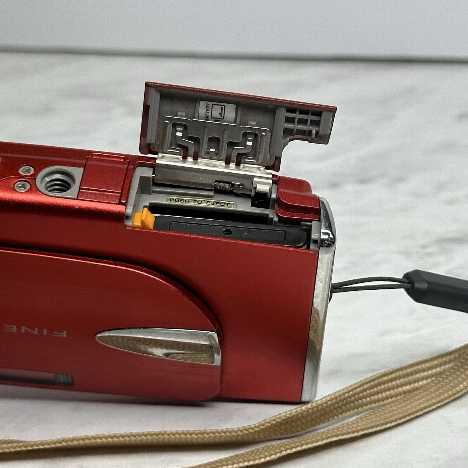 Fujifilm Finepix Z20fd Red Digital Camera