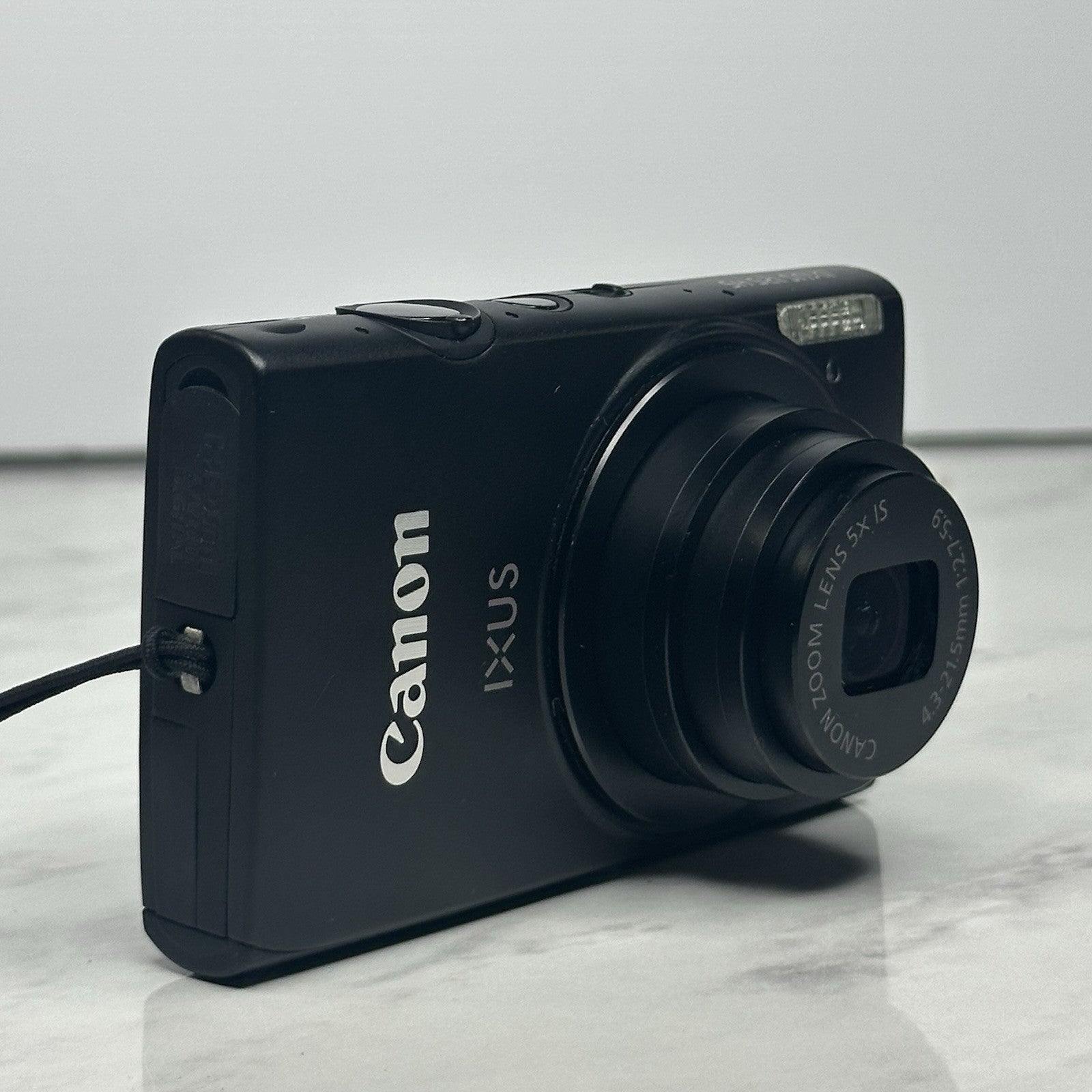 Canon IXUS 125 HS (PowerShot ELPH 110 HS) Black Compact Digital Camera