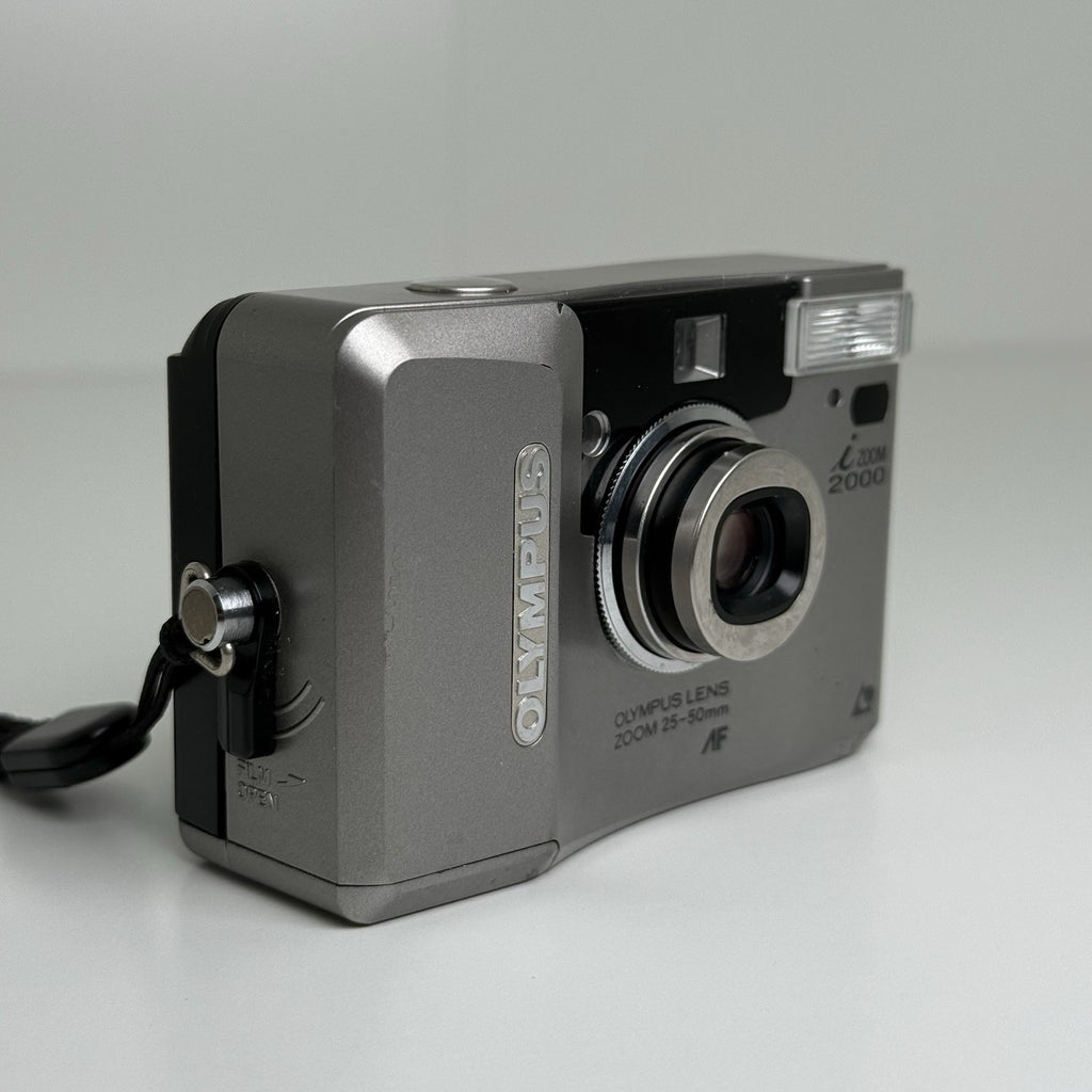 Olympus iZoom 2000 Silver Compact Film Camera