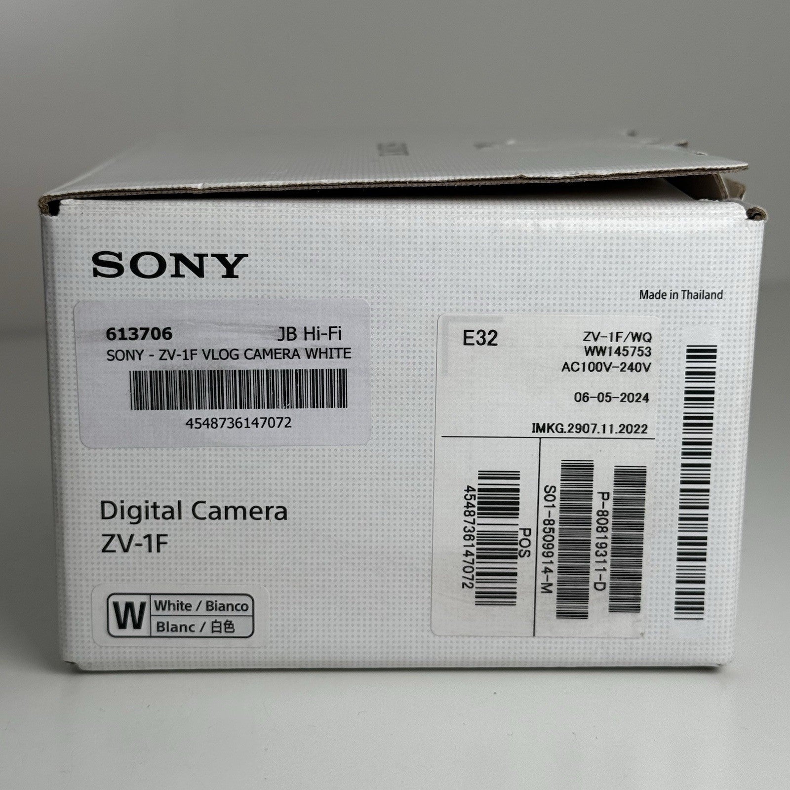 Sony ZV-1F White Compact Digital Vlog Camera with Box + More