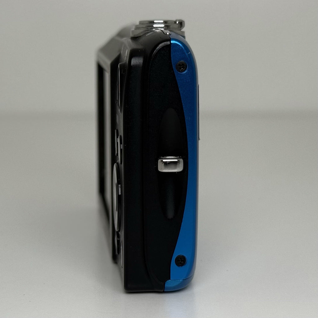 Nikon Coolpix S2600 Blue Compact Digital Camera