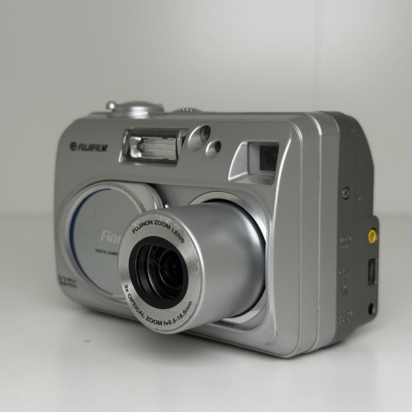 Fujifilm FinePix A210 Silver Compact Digital Camera