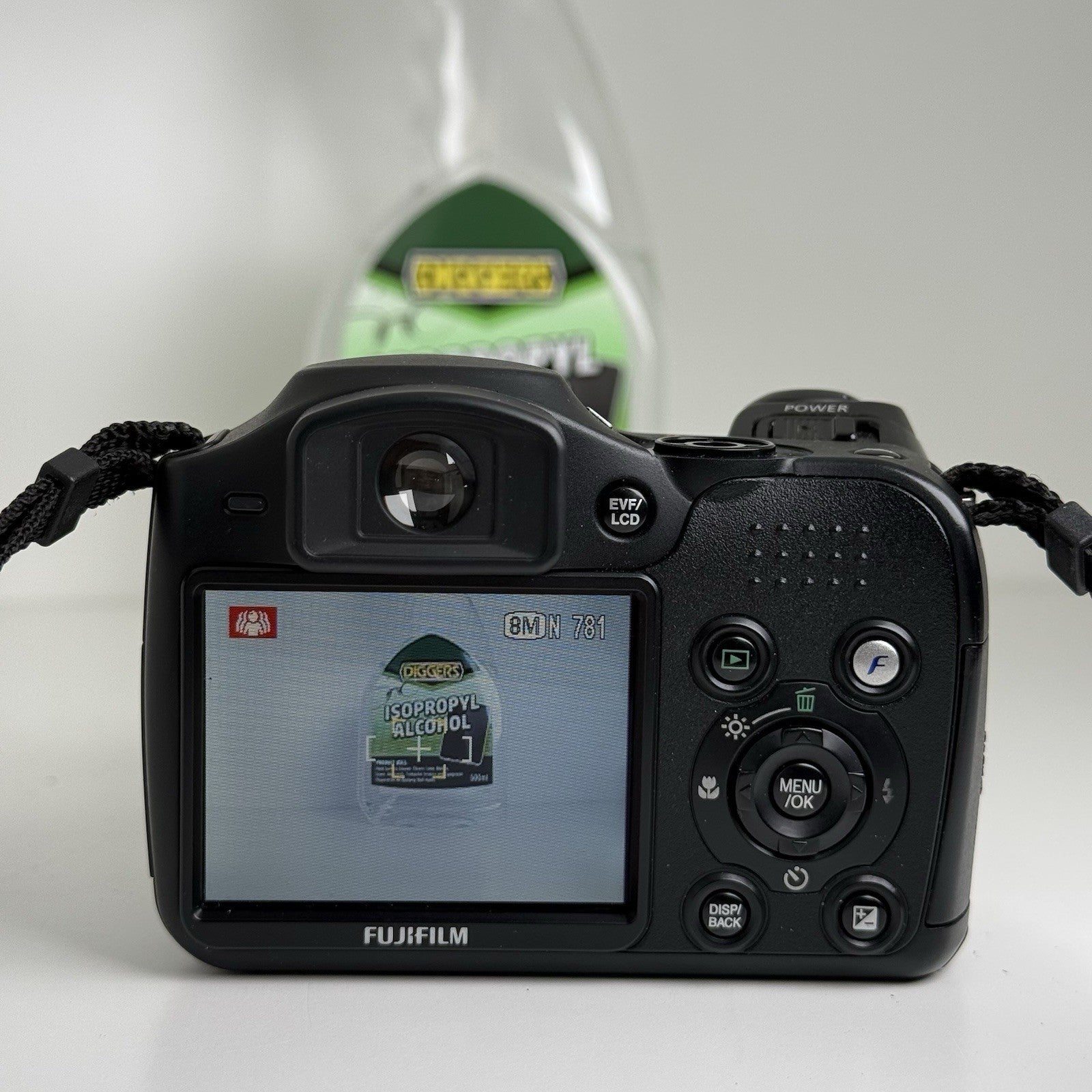 Fujifilm Finepix S5800 Black Compact Digital Camera + Carry Bag