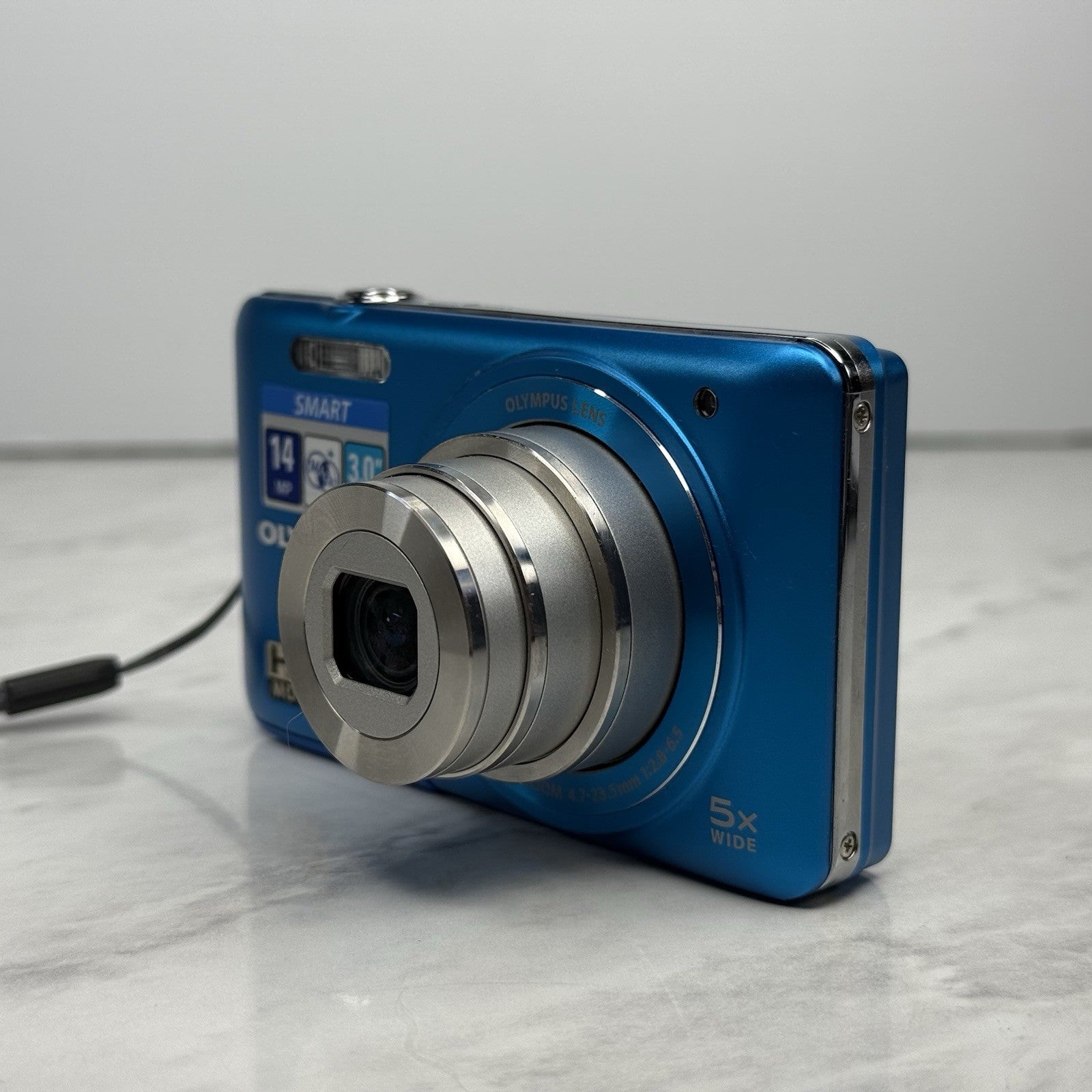 Olympus VG-140 Blue Compact Digital Camera