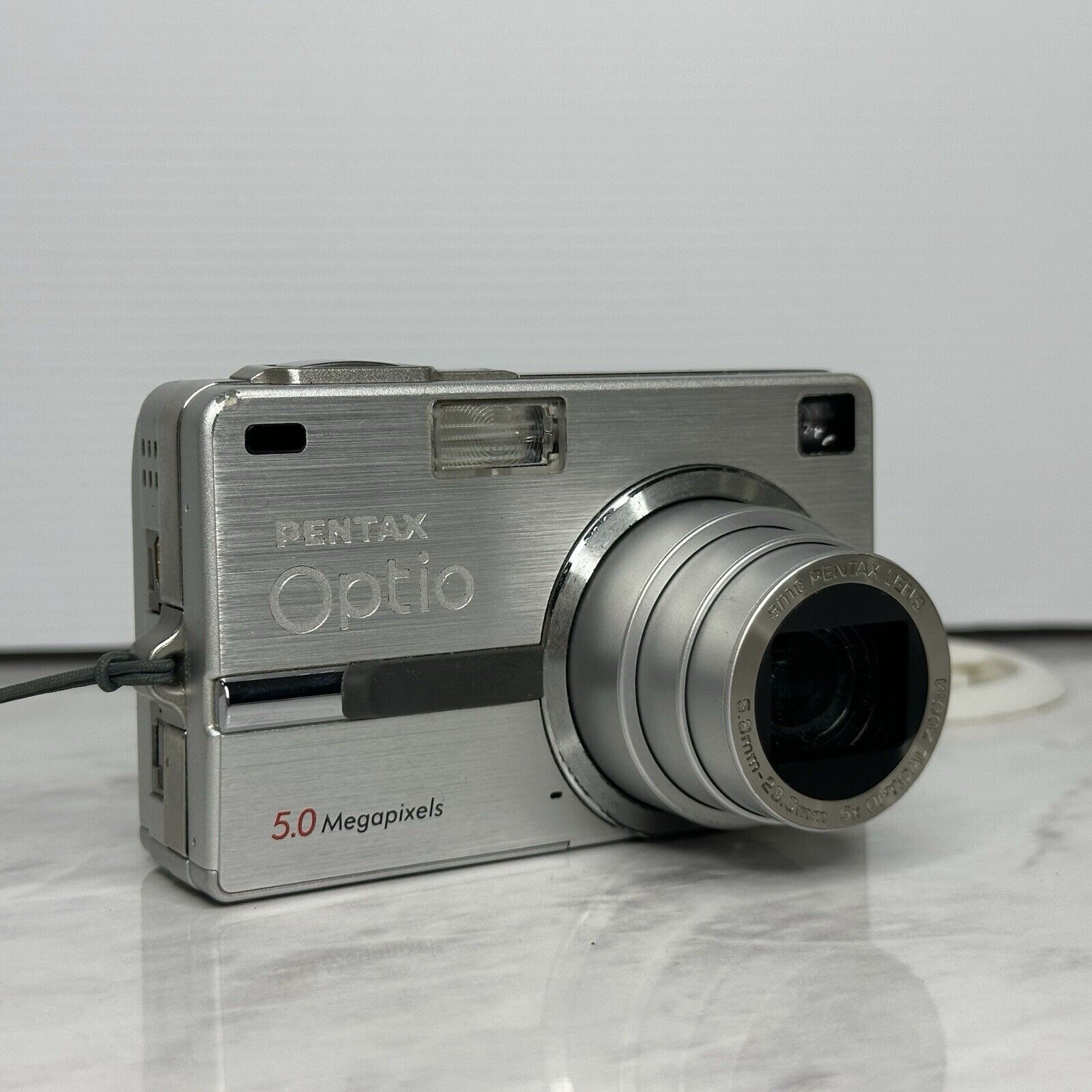 Pentax Optio SV Silver Compact Digital Camera FOR PARTS ONLY!