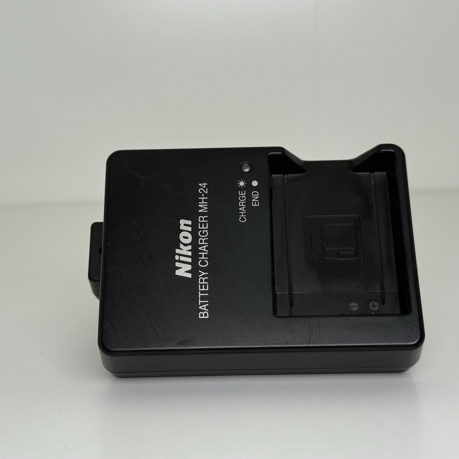 Nikon Coolpix P7000 Black Digital Camera
