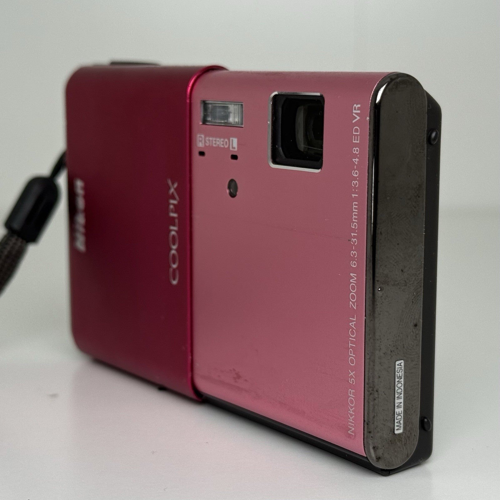 Nikon Coolpix S80 Pink Touchscreen Compact Digital Camera
