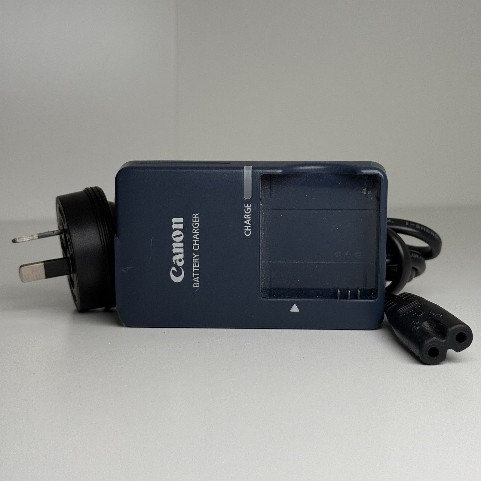 Canon IXUS 80 IS Blue Compact Digital Camera