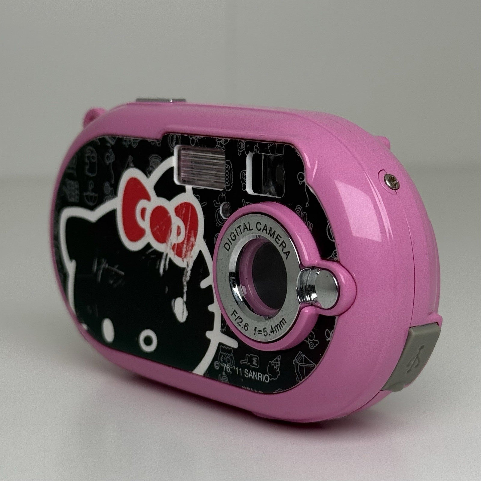 Sanrio Sakar Hello Kitty Compact Kids Digital Camera