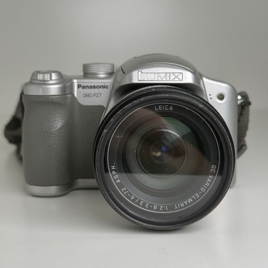 Panasonic Lumix DMC-F27 Silver Compact Digital Camera