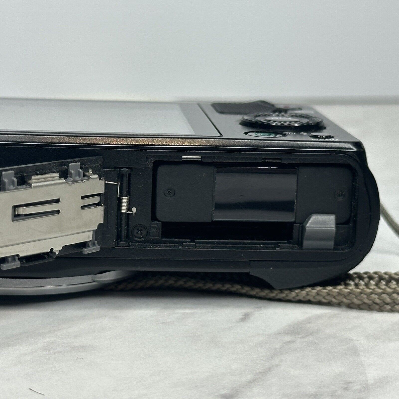 Casio Exilim HS EX-ZR750 Digital Camera