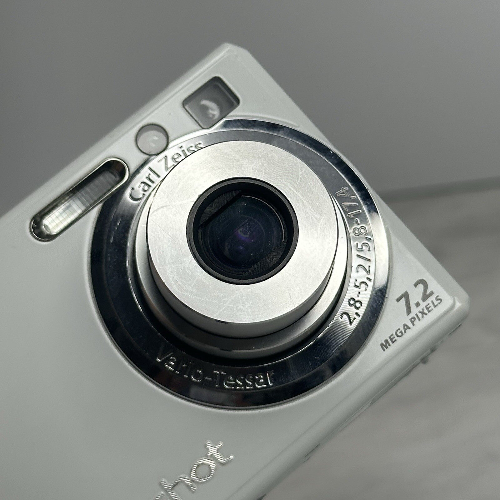 Sony CyberShot Super Steady Shot DSC-W80 White Digital Camera