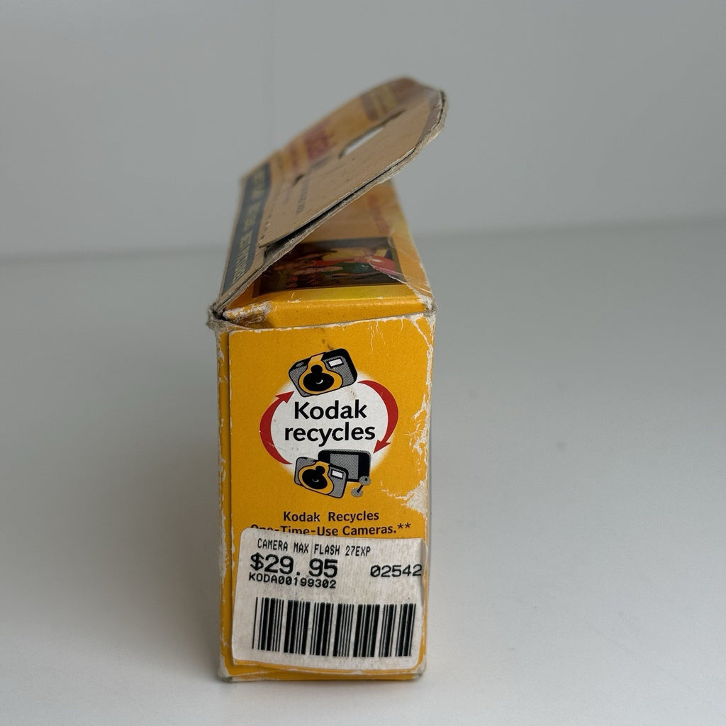 Kodak Max HQ Single Use Disposable Camera 27 Shots Exp 06/2004