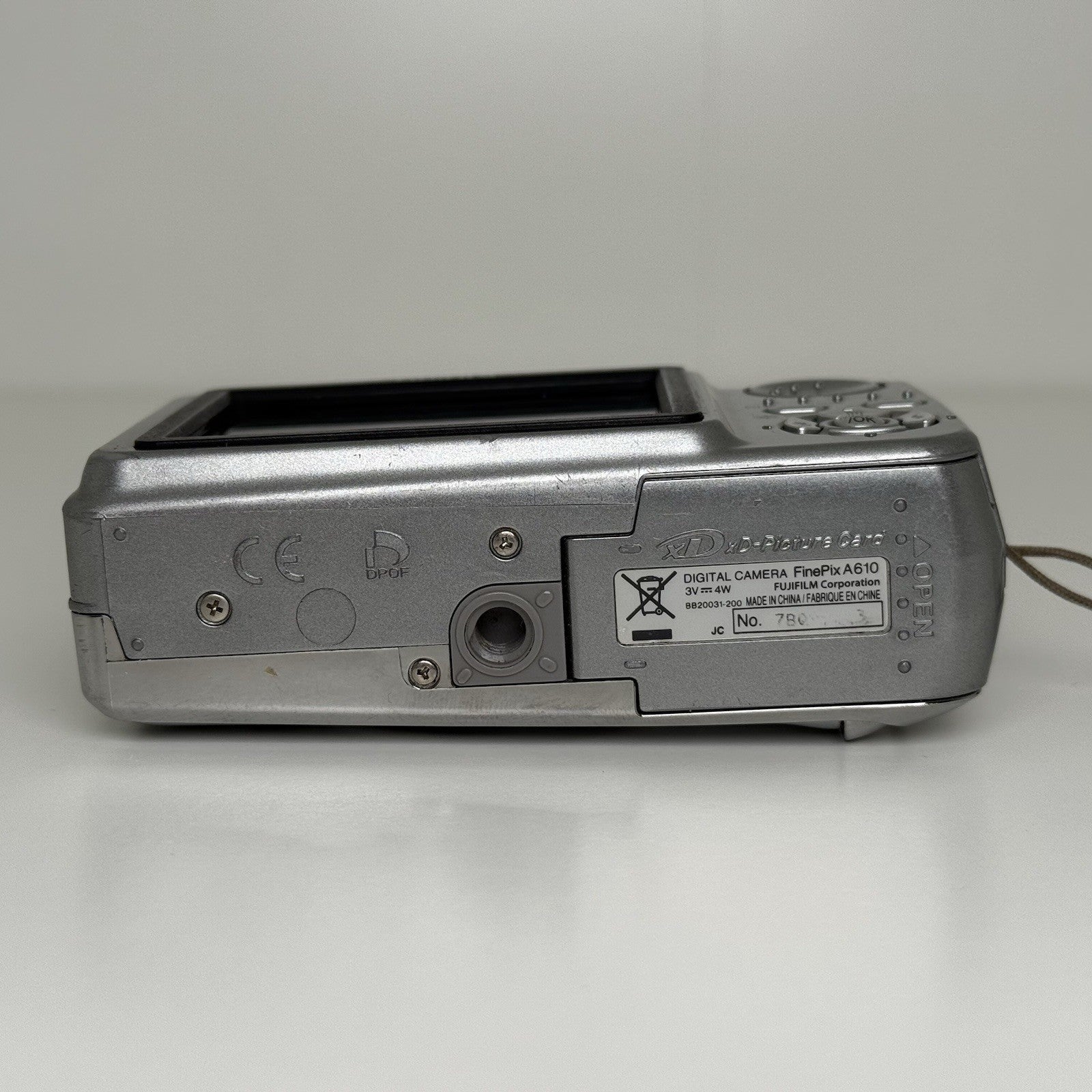 Fujifilm FinePix A610 Silver Compact Digital Camera