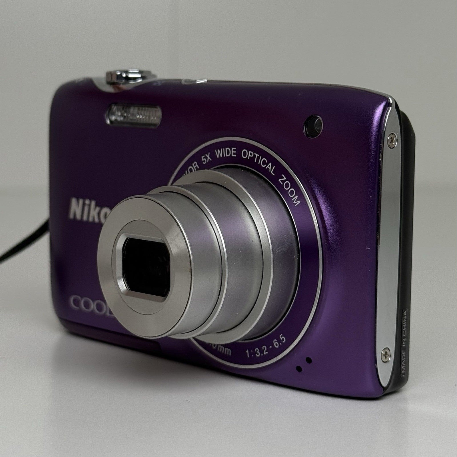Nikon Coolpix S3100 Purple Compact Digital Camera + Battery