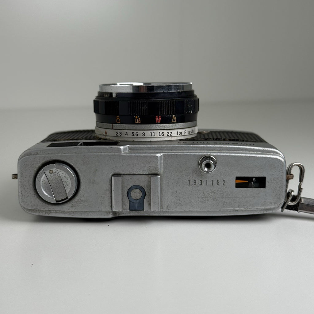 Olympus Trip 35 Point & Shoot Compact 35mm Film Camera