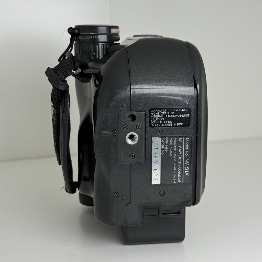 Panasonic NV-S1 VHS-C Cassette Movie Camera with 2x Batteries & Bag