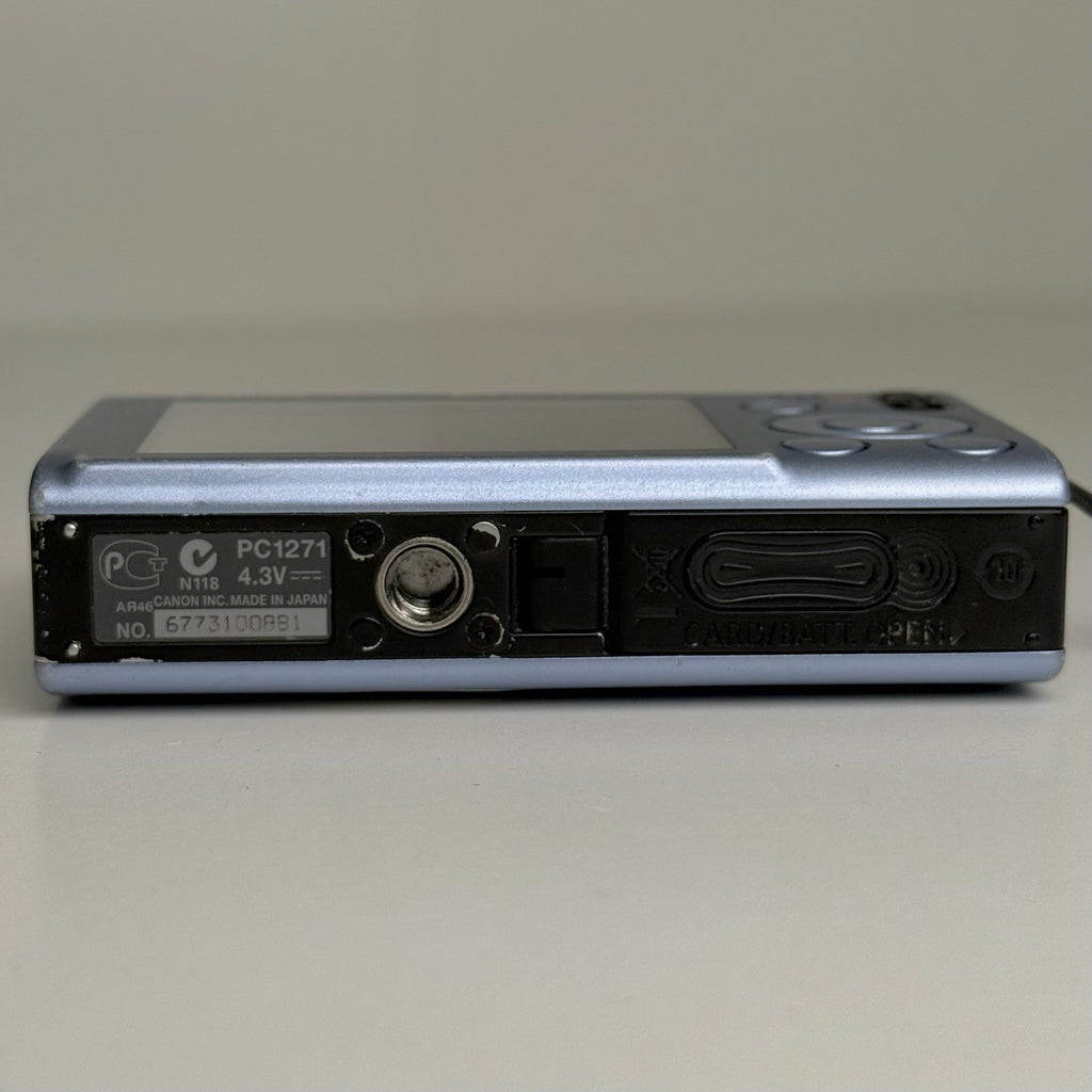Canon IXUS 80 IS Blue Compact Digital Camera