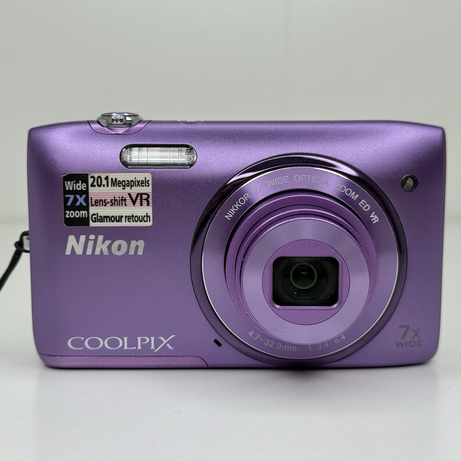 Nikon Coolpix S3500 Purple Compact Digital Camera + Case