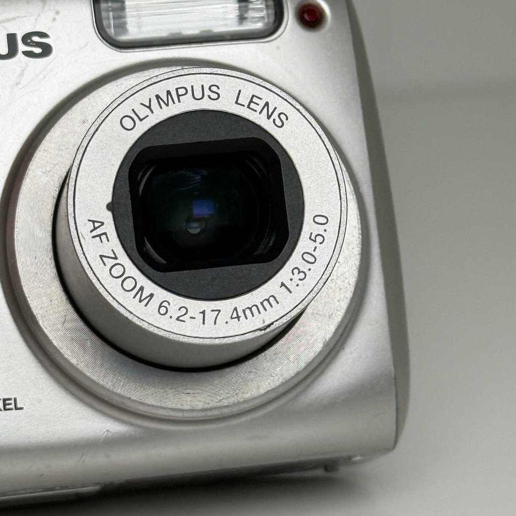 Olympus FE-115 Silver Compact Digital Camera