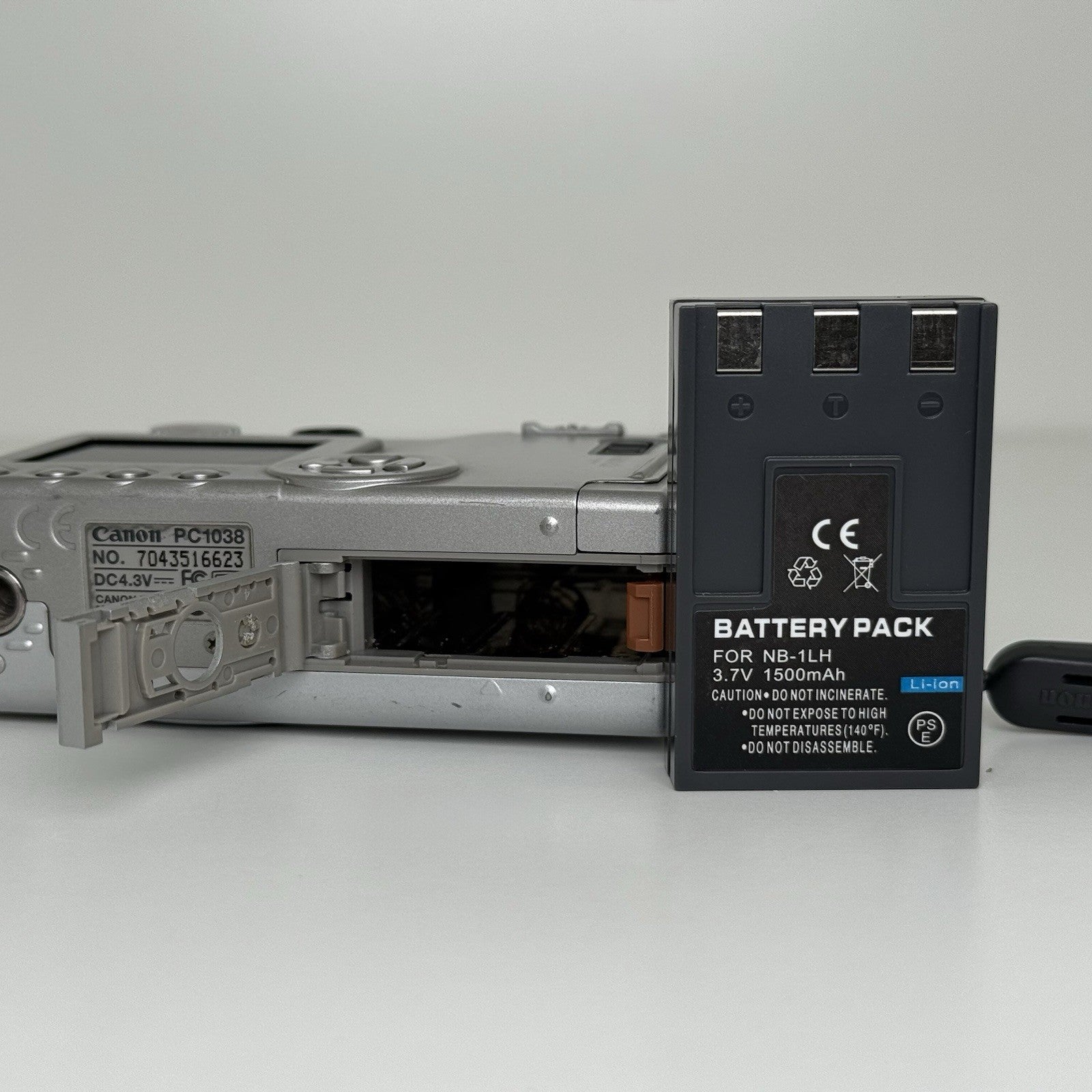 Canon Digital IXUS 400 Silver Compact Digital Camera