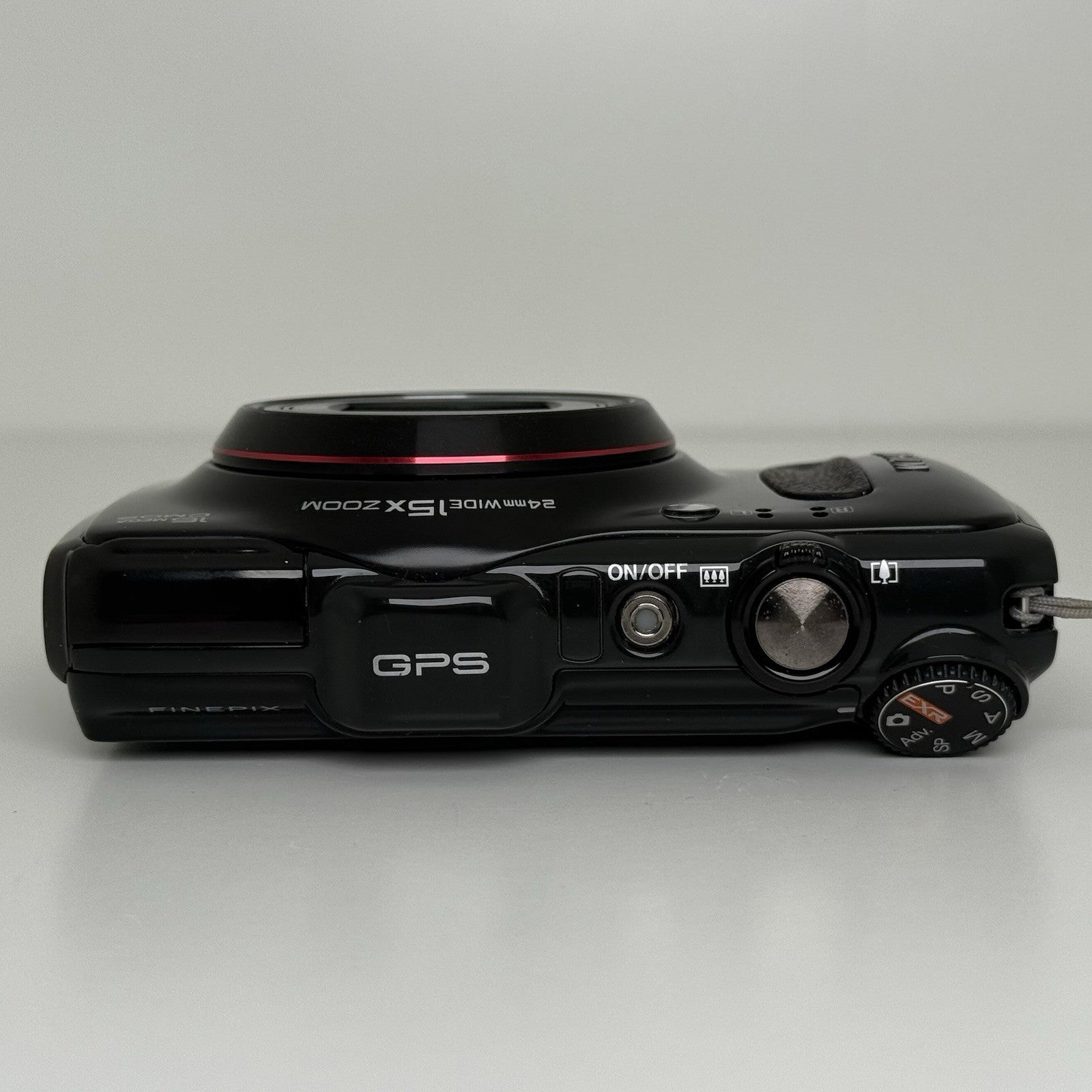 Fujifilm Finepix F550 EXR Silver Compact Digital Camera