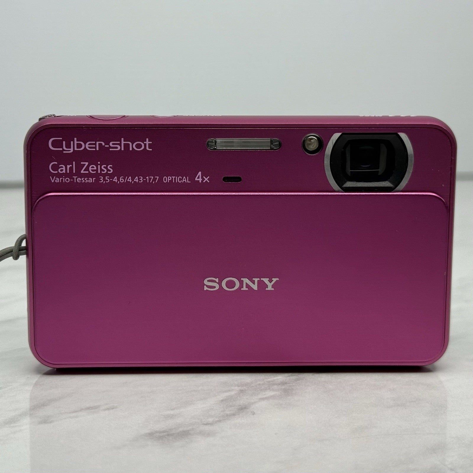 【予約済み】SONY Cyber-shot DSC-T99／ピンク Sony Cyber-Shot DSC-T99 14.1MP Digital Camera Touch Screen