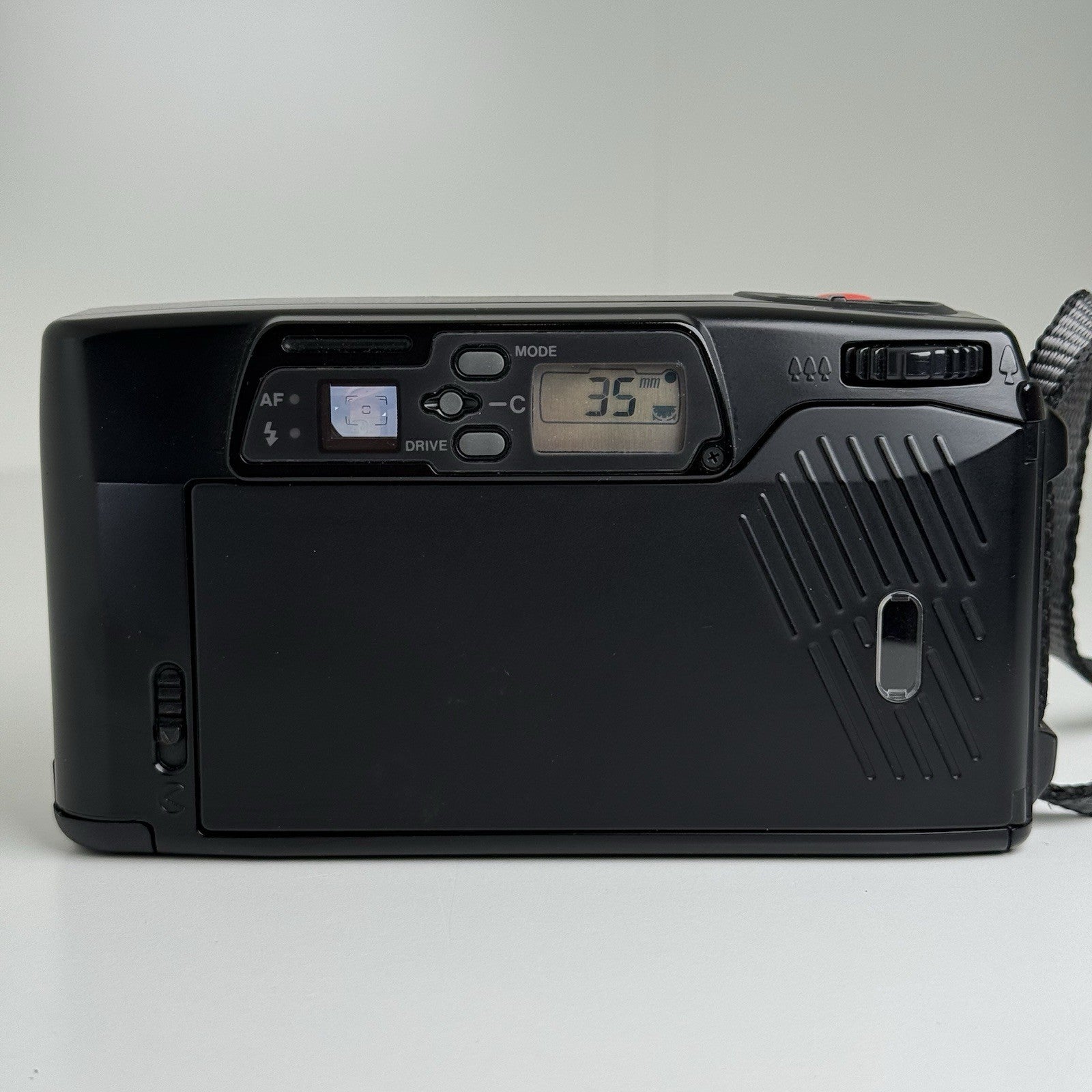 Pentax Zoom 70-X Date Black 35mm Film Camera + Case