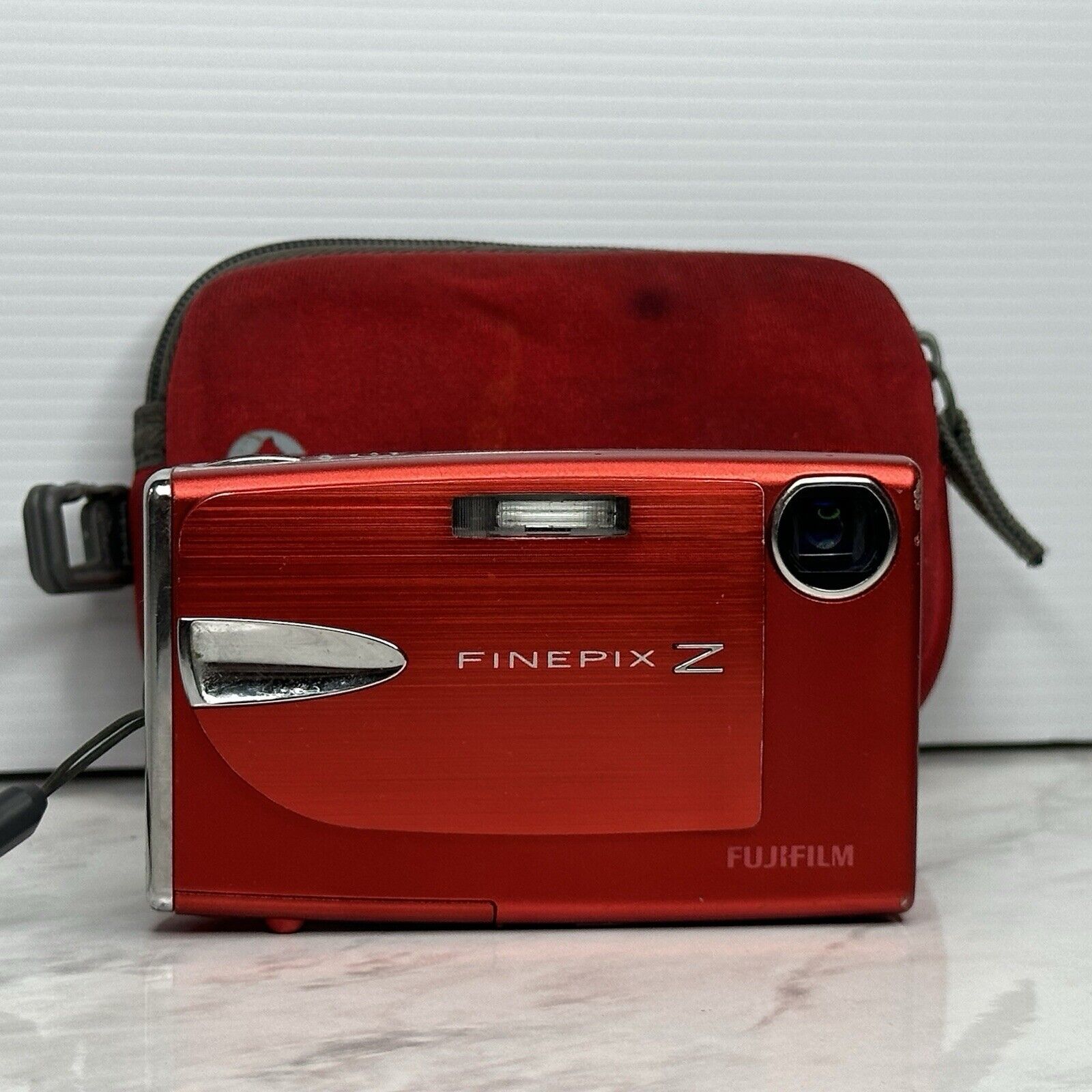 Fujifilm Finepix Z20fd Red Digital Camera